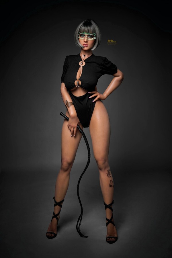 Irontech 165cm( 5'5'' ) G cup Silicone | Letitia Irontech 165cm( 5'5'' ) G cup Silicone | Letitia