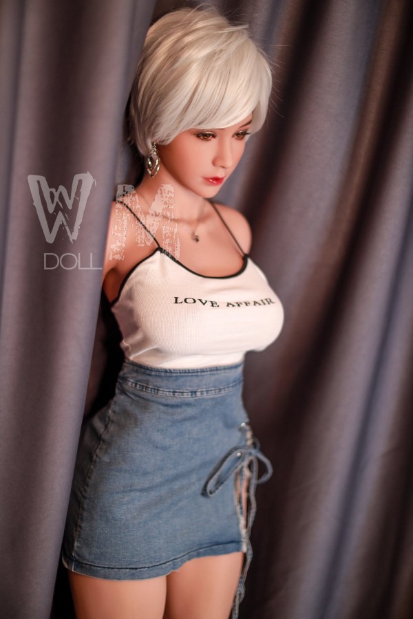 WM 170cm( 57 ) D cup | Carla